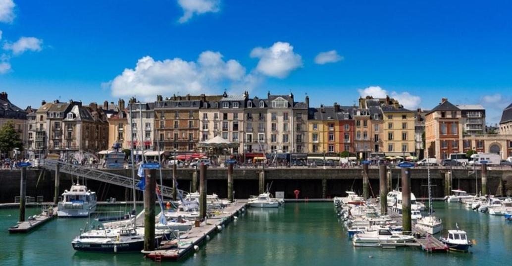 Bienvenue Chez Anais ! Hotel Biville-sur-Mer ภายนอก รูปภาพ